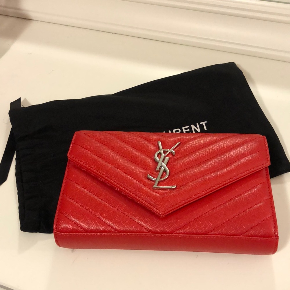 PRICE IS FIRM 🔥 YSL HANDBAG